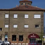 Hotel De Ayerbe